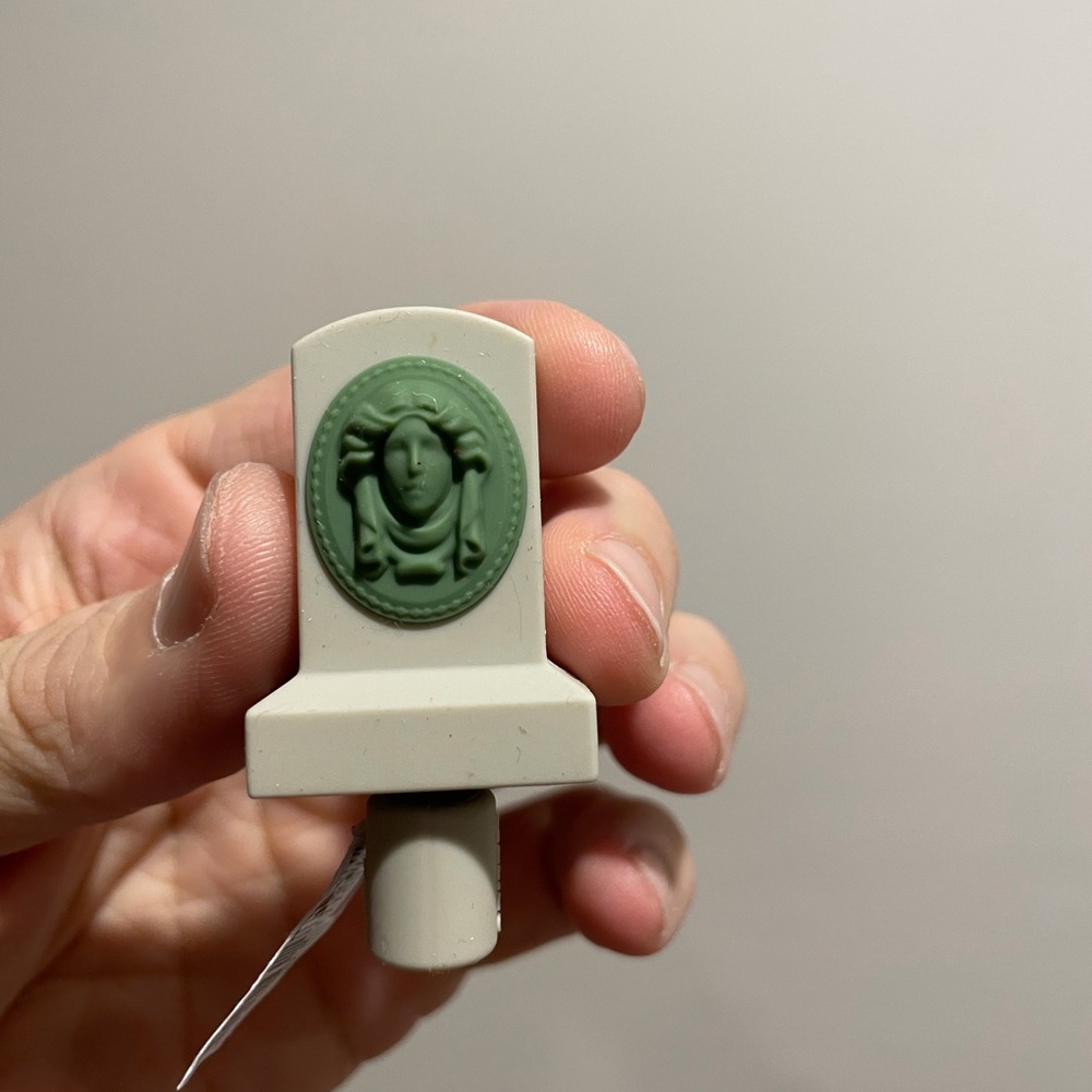 Disney parks Haunted mansion tombstone straw topper